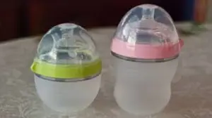 can you wash comotomo bottles in the dishwasher